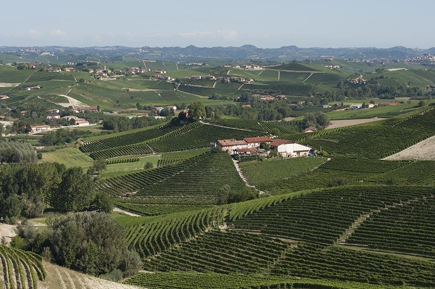 Вилла Cascina Ballarin Ла Морра Экстерьер фото
